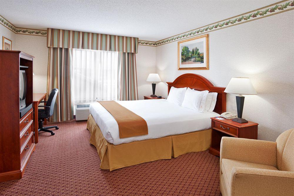 Holiday Inn Express & Suites - Sharon-Hermitage By Ihg West Middlesex Pokoj fotografie