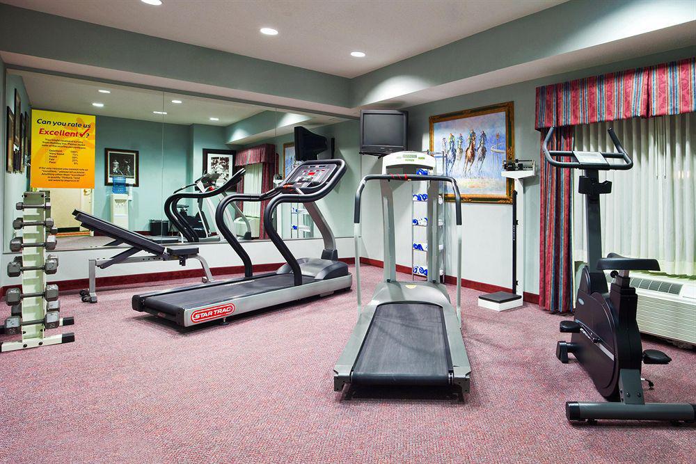 Holiday Inn Express & Suites - Sharon-Hermitage By Ihg West Middlesex Exteriér fotografie