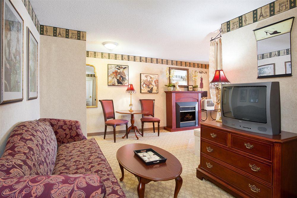 Holiday Inn Express & Suites - Sharon-Hermitage By Ihg West Middlesex Pokoj fotografie