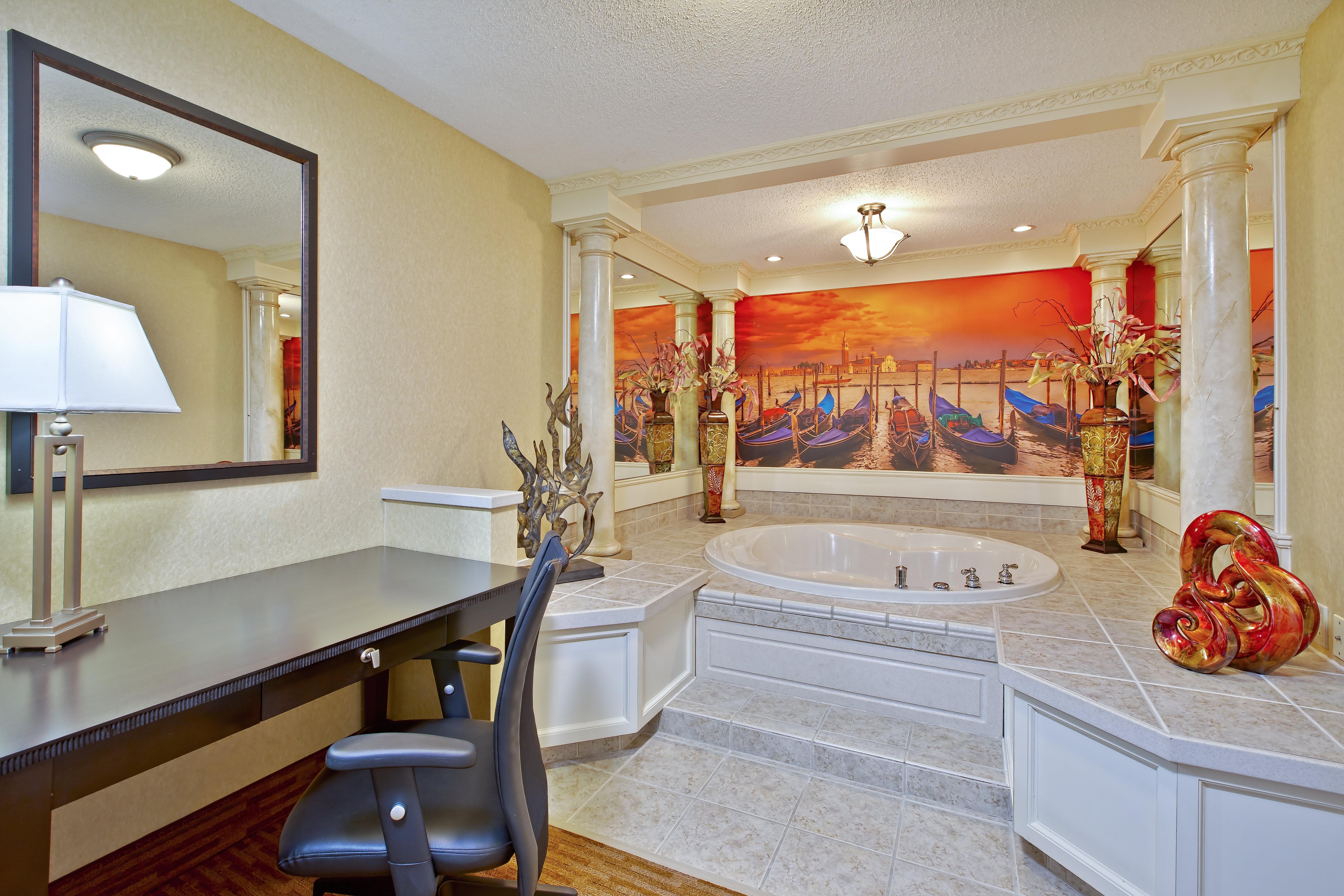 Holiday Inn Express & Suites - Sharon-Hermitage By Ihg West Middlesex Exteriér fotografie