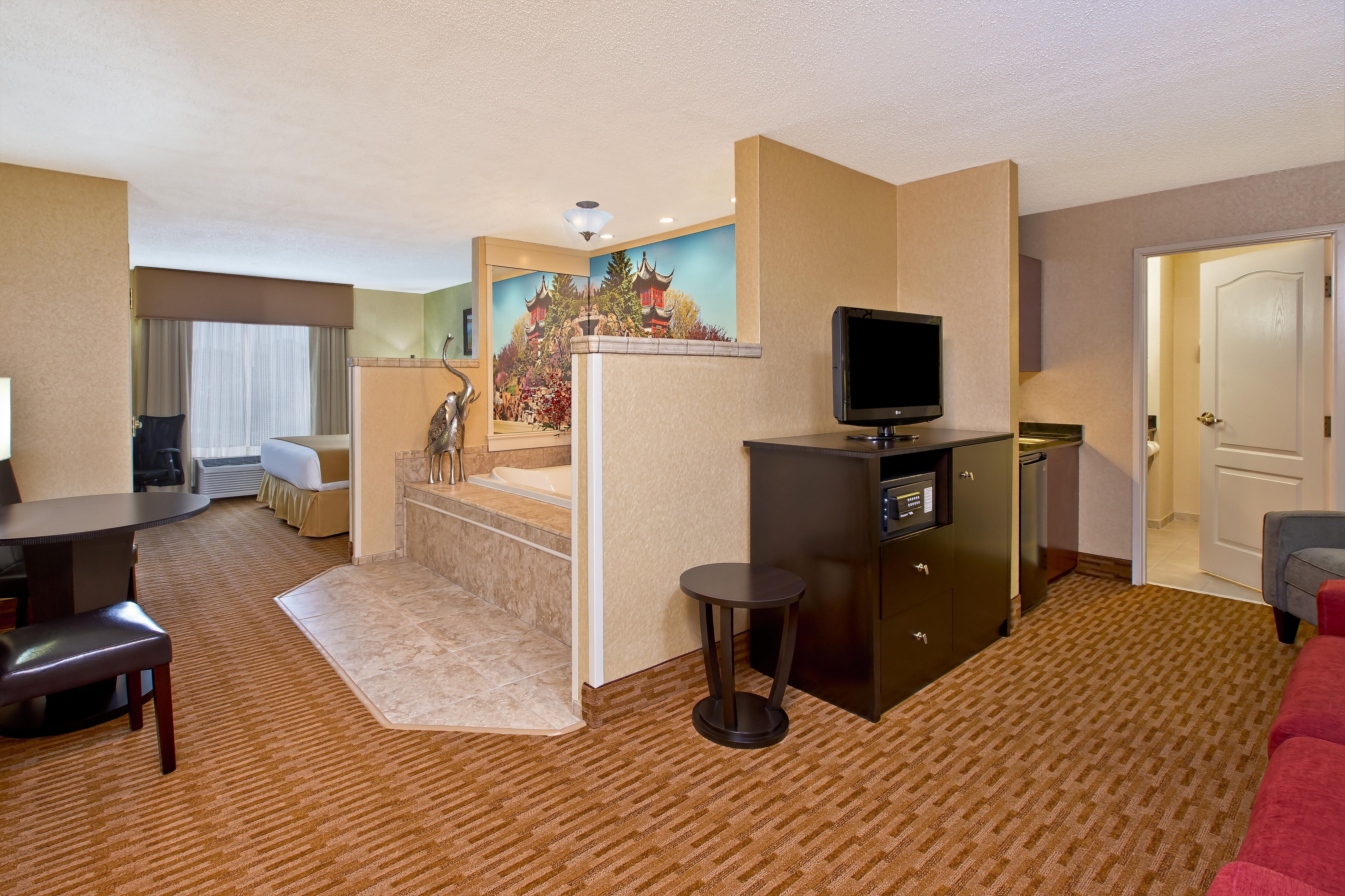 Holiday Inn Express & Suites - Sharon-Hermitage By Ihg West Middlesex Exteriér fotografie