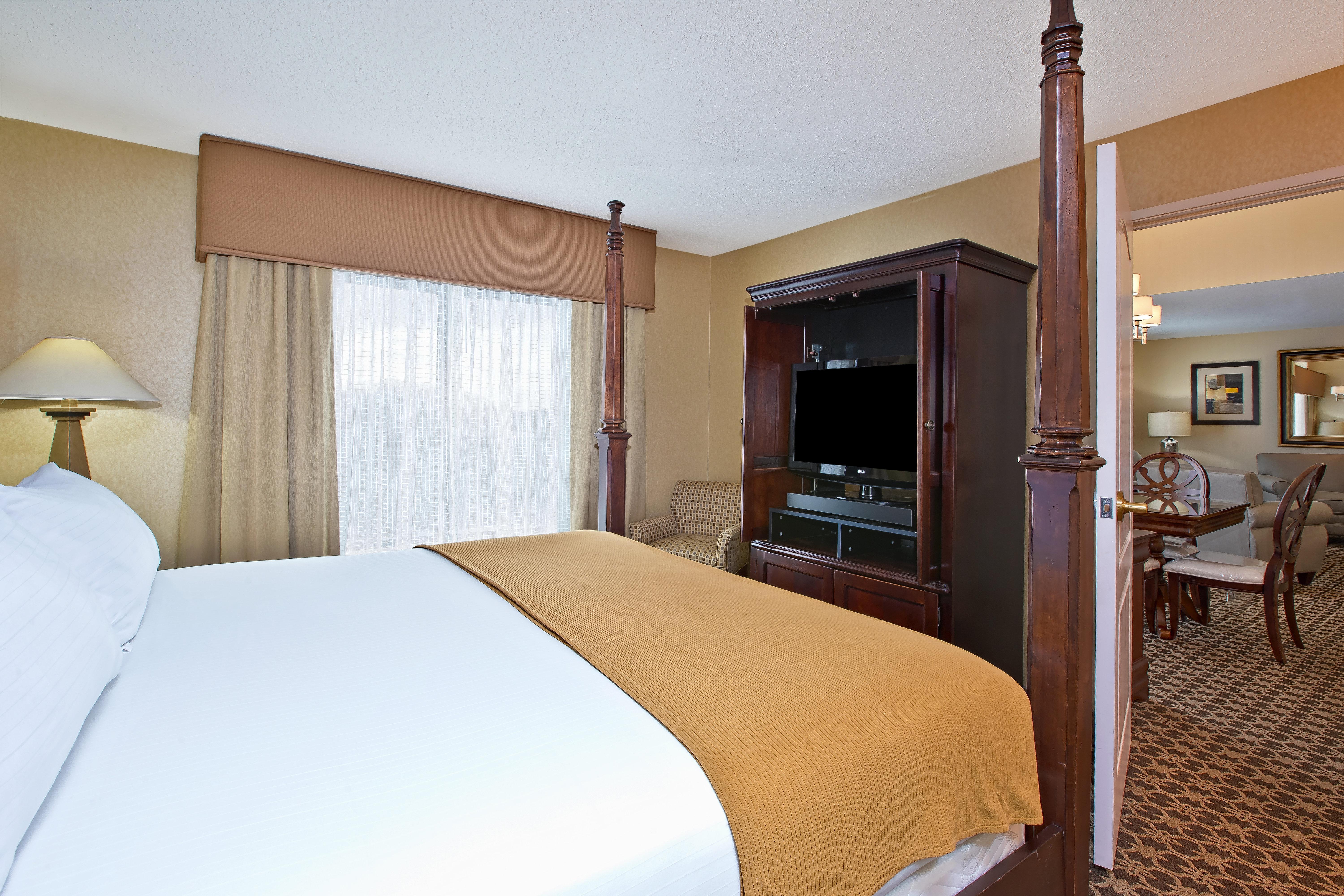 Holiday Inn Express & Suites - Sharon-Hermitage By Ihg West Middlesex Exteriér fotografie