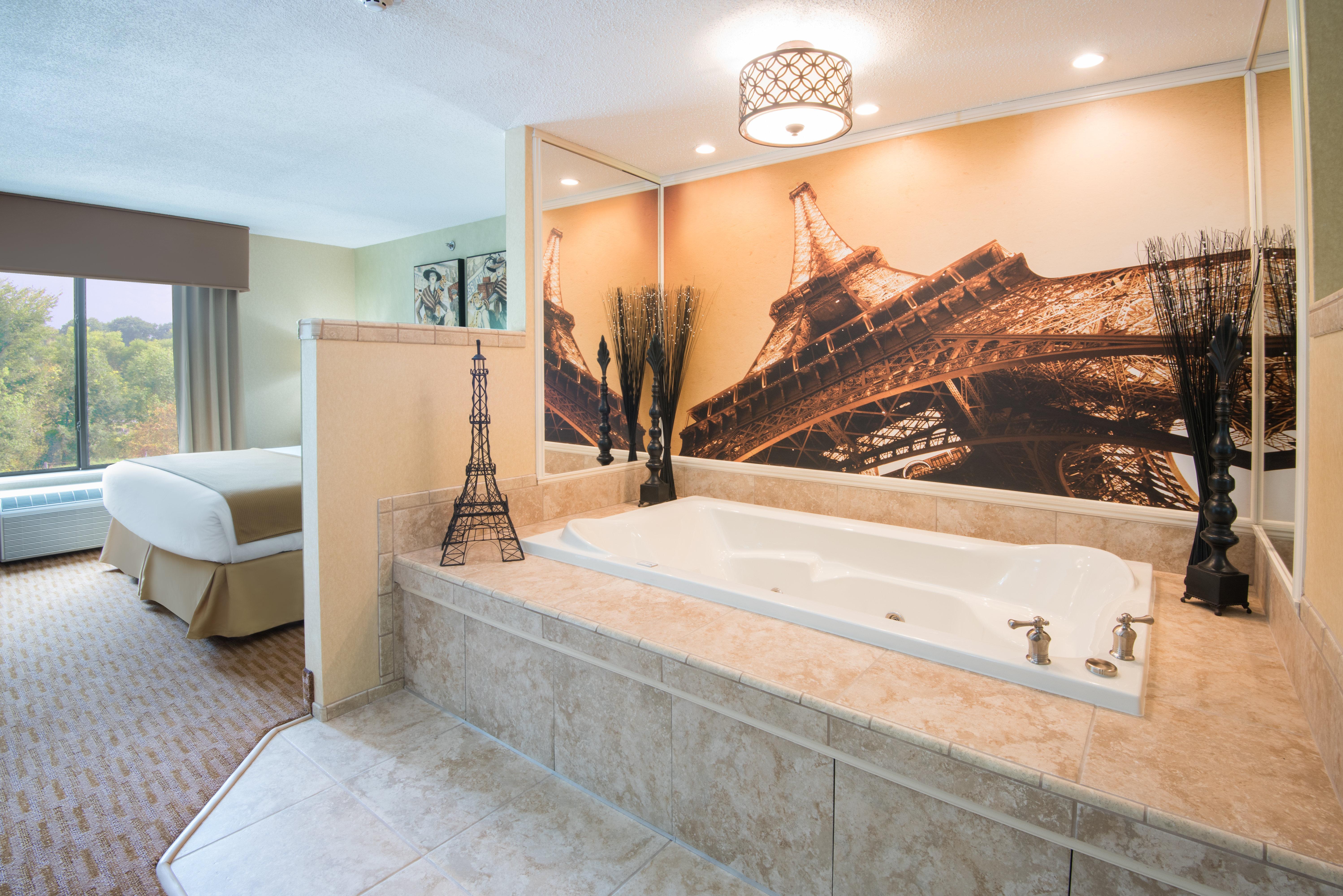 Holiday Inn Express & Suites - Sharon-Hermitage By Ihg West Middlesex Exteriér fotografie